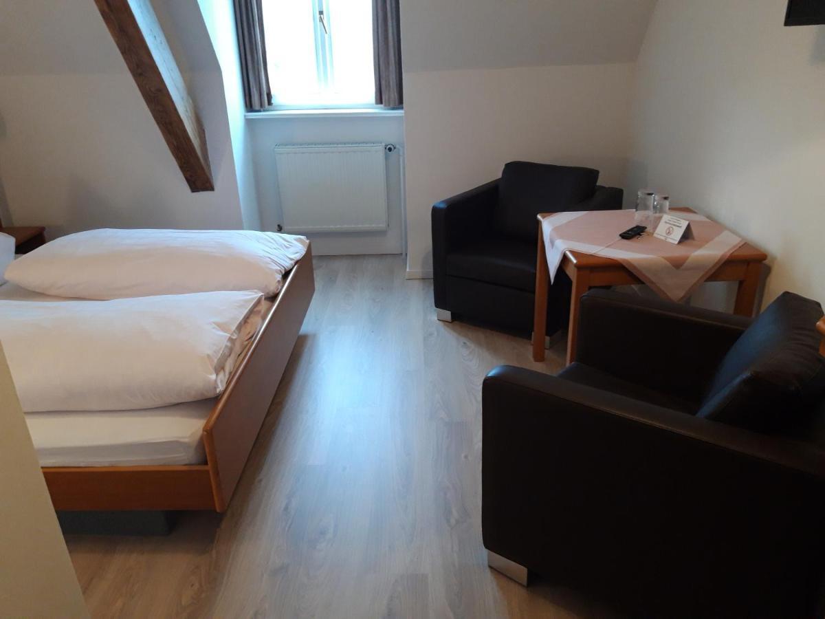 Burghotel Lichtenberg  Buitenkant foto